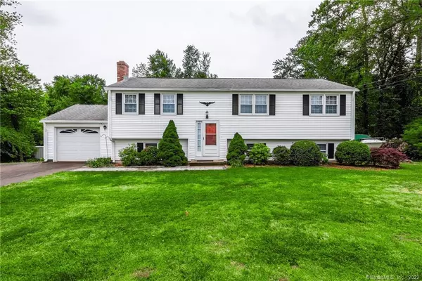 19 Preston Road, Windsor Locks, CT 06096