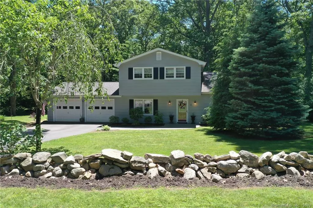 Ledyard, CT 06335,15 Nugget Hill Drive