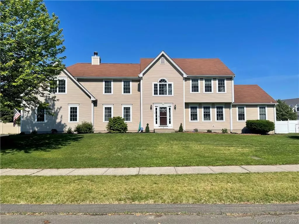 Windsor Locks, CT 06096,11 Mayrand Way