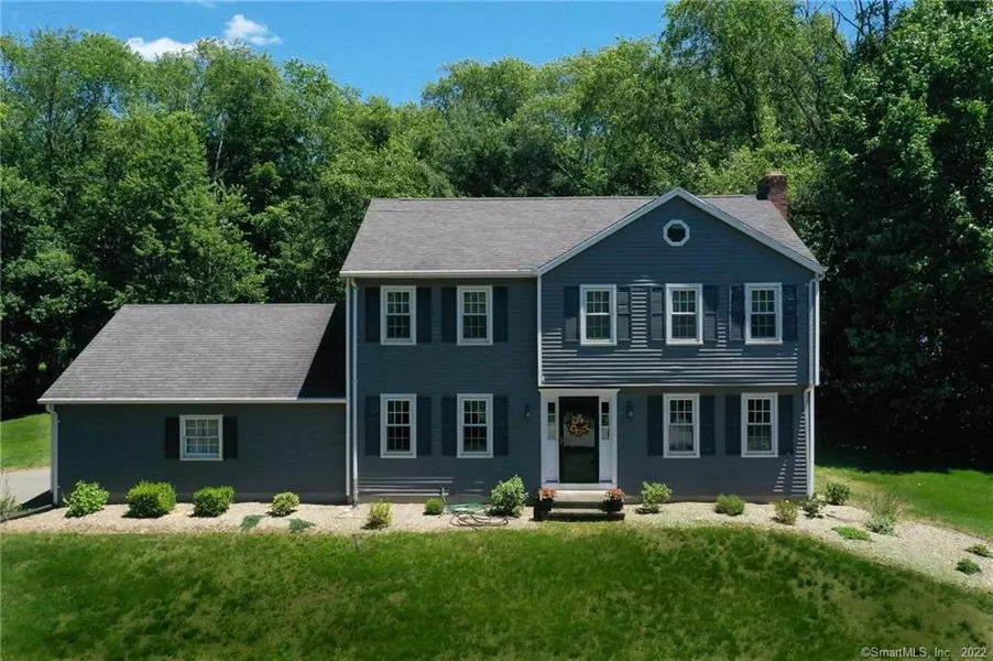 10 South Buckboard Lane, Marlborough, CT 06447