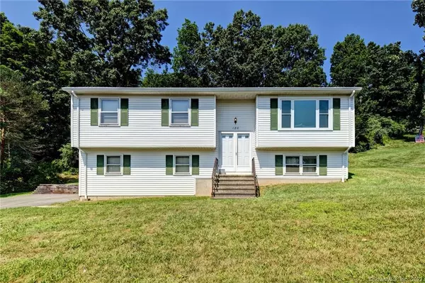 180 Cimarron Road, Middletown, CT 06457