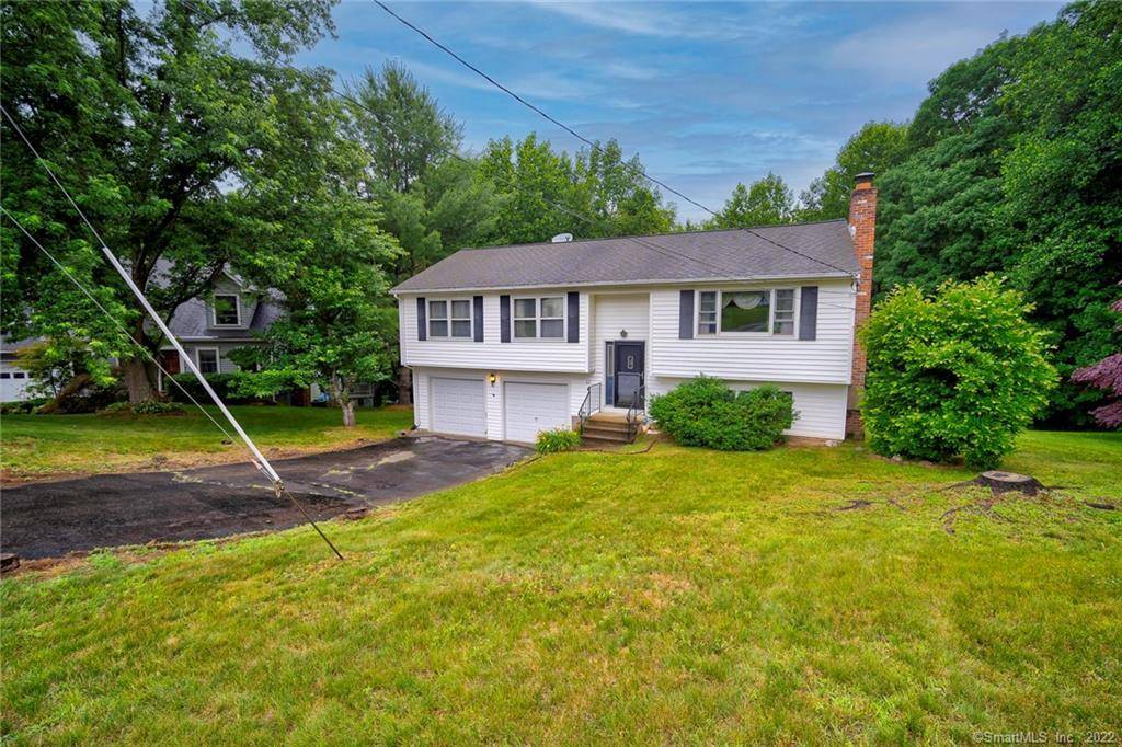 62 Grickis Lane, Naugatuck, CT 06770