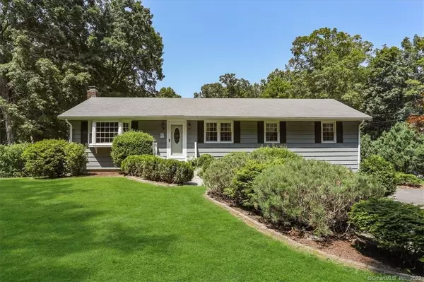 4 Woodland Drive Extension, Redding, CT 06896