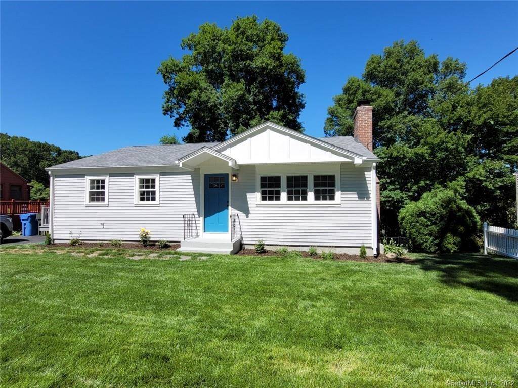 30 Woodland Drive East, Groton, CT 06340