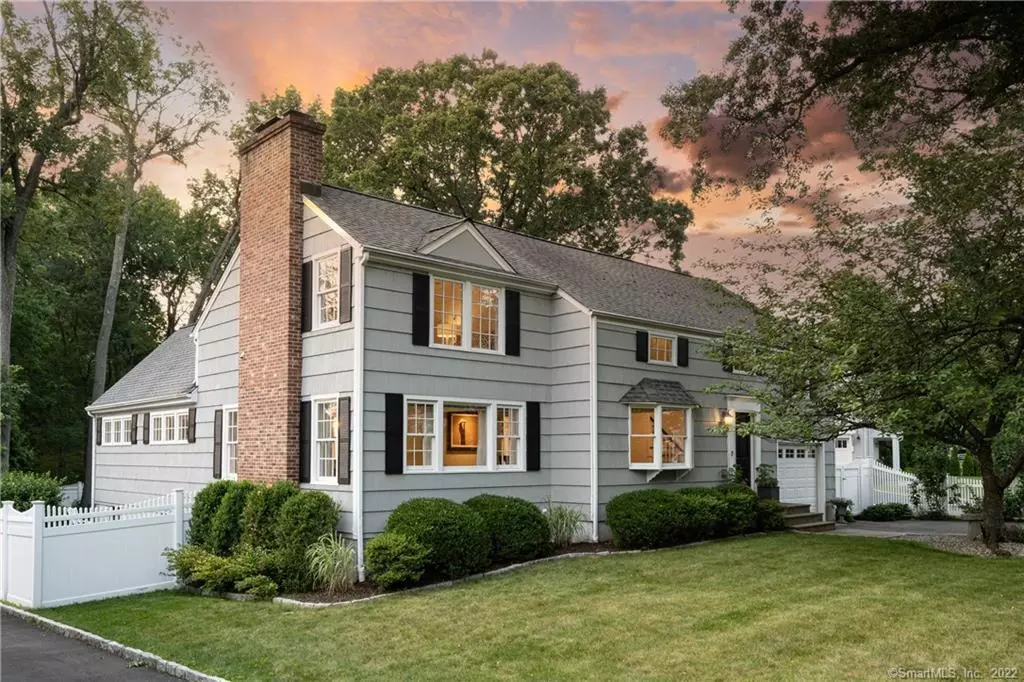 Darien, CT 06820,107 Hollow Tree Ridge Road