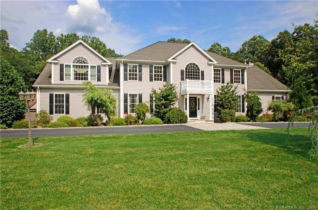 12 Night Hawk Lane, Newtown, CT 06482