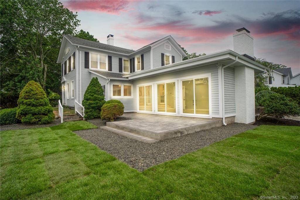 121 Middle Beach Road, Madison, CT 06443