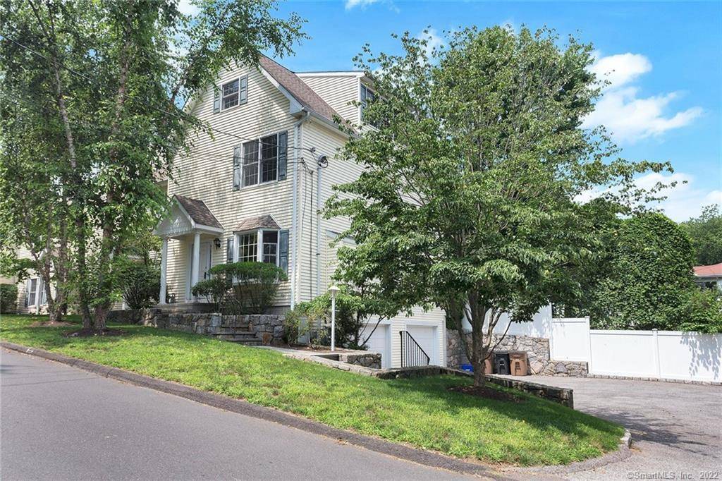 179 Highview Avenue #4, Stamford, CT 06907