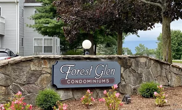 1 Forest Glen Circle #15, Middletown, CT 06457