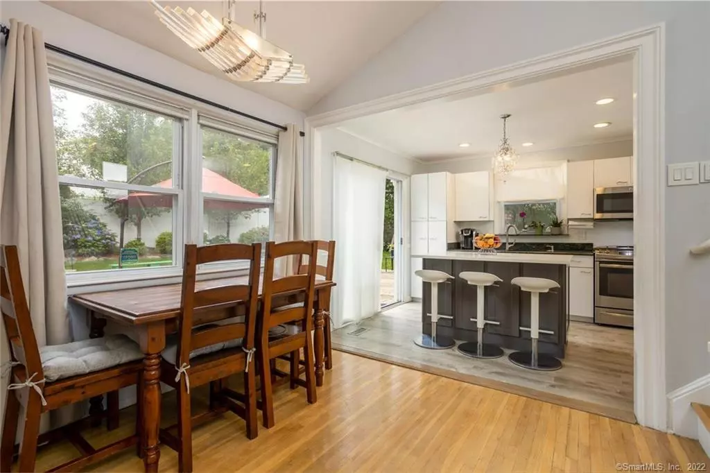 Stamford, CT 06907,287 Bouton Street West