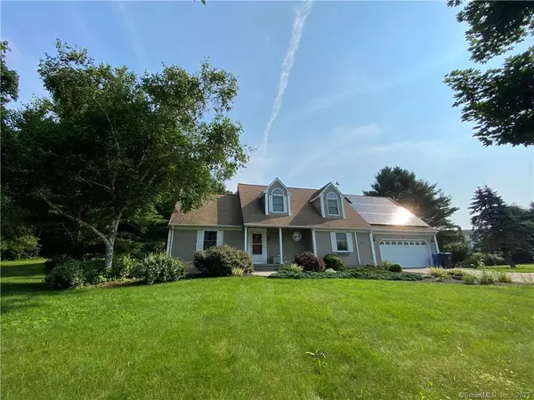 5 Fairview Circle, Pomfret, CT 06259