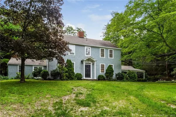 11 West Chestnut Hill Road, Litchfield, CT 06759