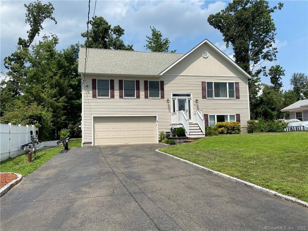 7 Mist Hill Drive, Brookfield, CT 06804