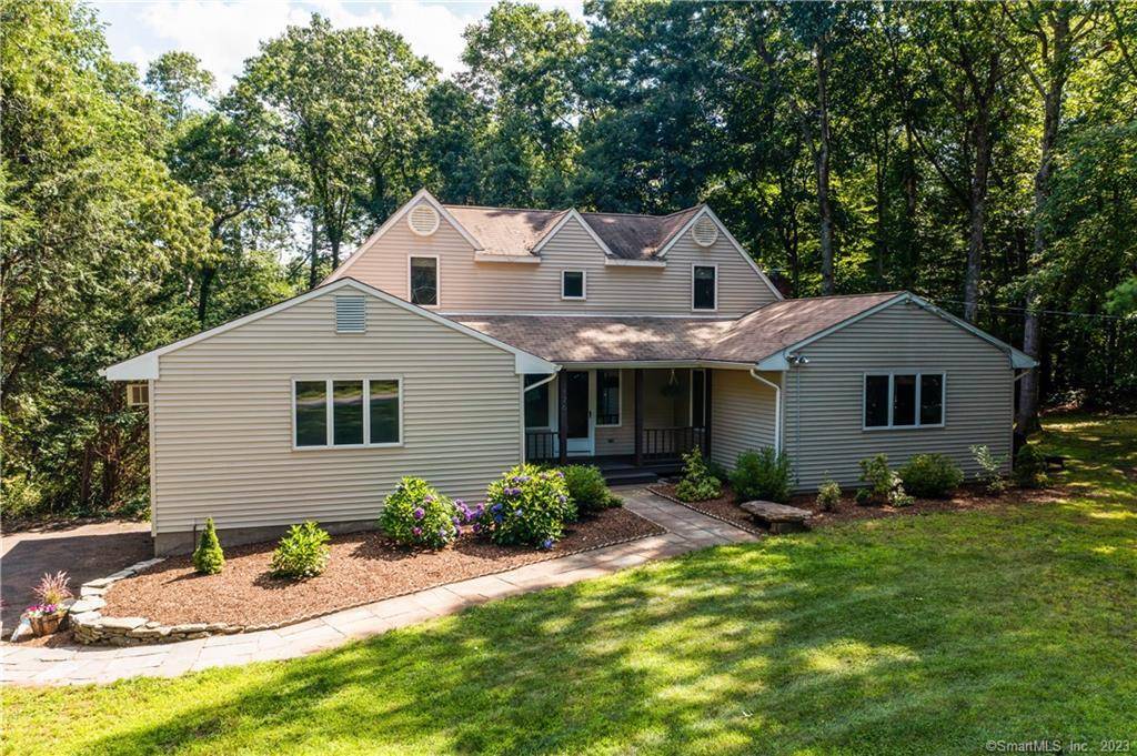 176 3 Mile Road, Glastonbury, CT 06033