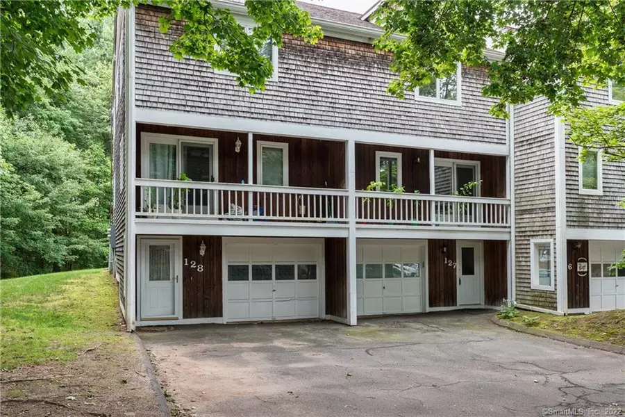 127 Songbird Lane #127, Farmington, CT 06032