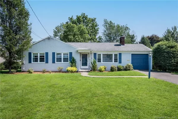 West Hartford, CT 06107,32 Race Brook Road