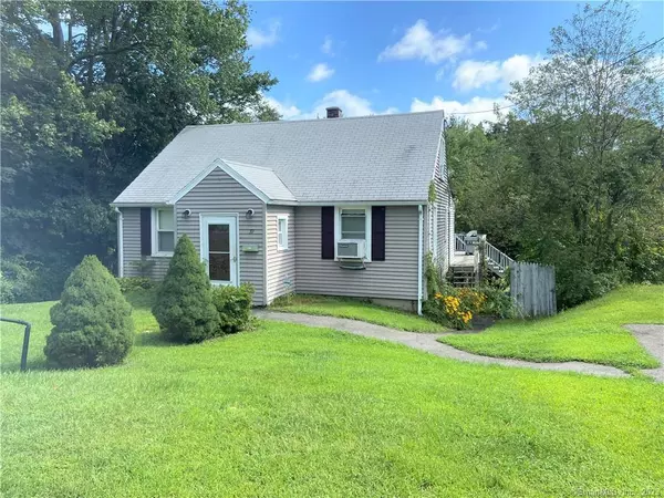 39 Pleasant View Avenue, Watertown, CT 06779