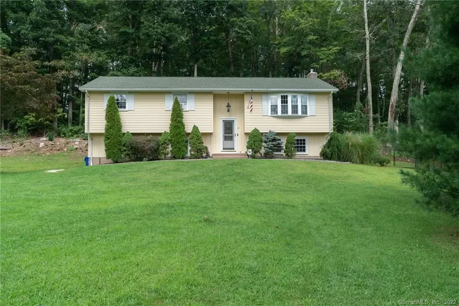 27 Cynthia Lane, Coventry, CT 06238