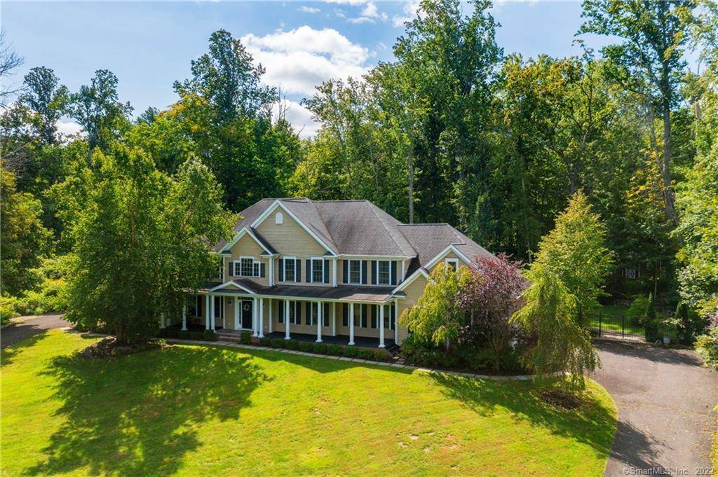 3 Winter Ridge Road, Newtown, CT 06482