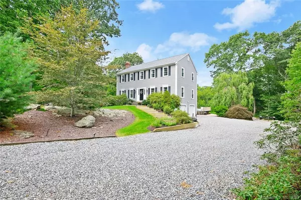 Oxford, CT 06478,6 Hilltop Ridge Road