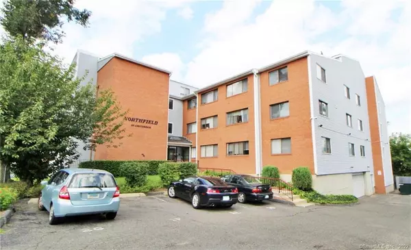 18 Amsterdam Avenue #1F, Bridgeport, CT 06606