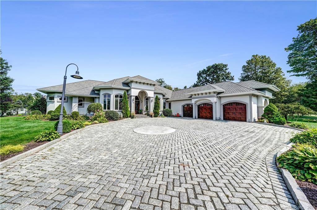 172 Laurel Hill Road, Branford, CT 06405