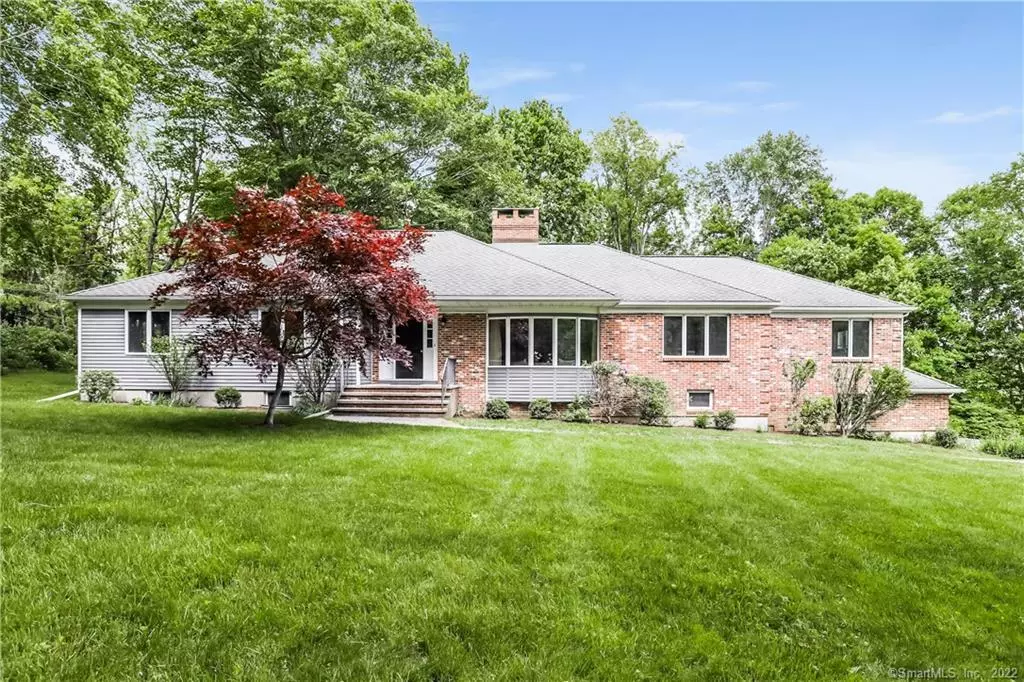 Redding, CT 06896,160 Umpawaug Road