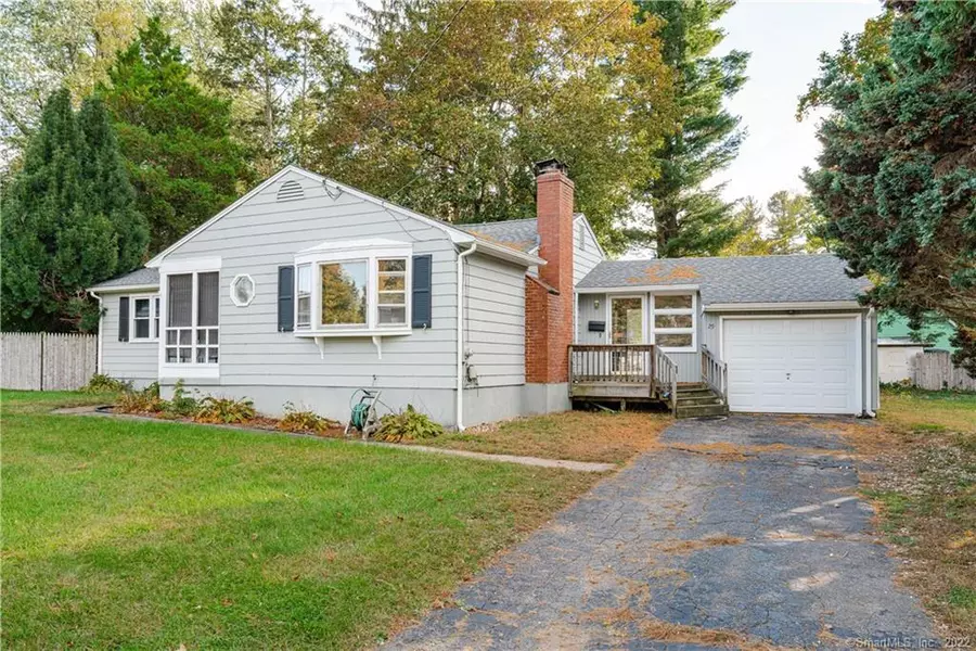 29 Maude Circle, Windsor, CT 06095