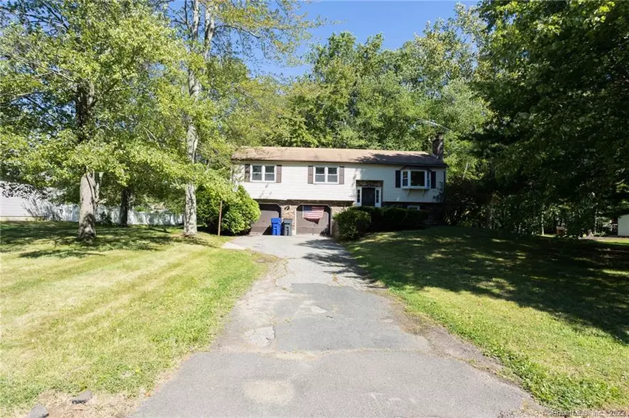 100 Susan Drive, Suffield, CT 06078