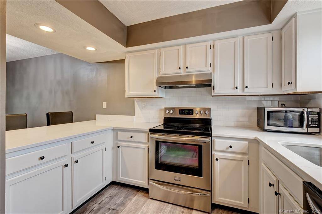 50 Pierce Street #3, Plainville, CT 06062