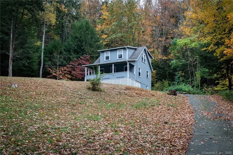 10 East Hill Road, Oxford, CT 06478