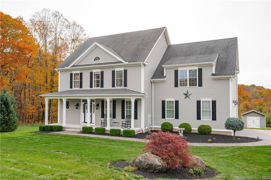 Burlington, CT 06013,11 Hinman Meadow Road