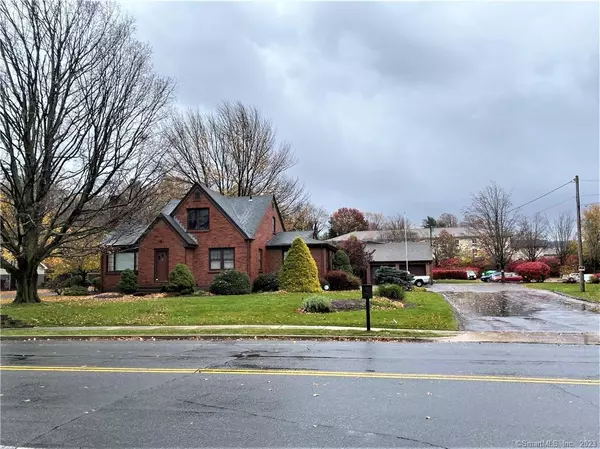 Meriden, CT 06450,31 & 35 Bee Street