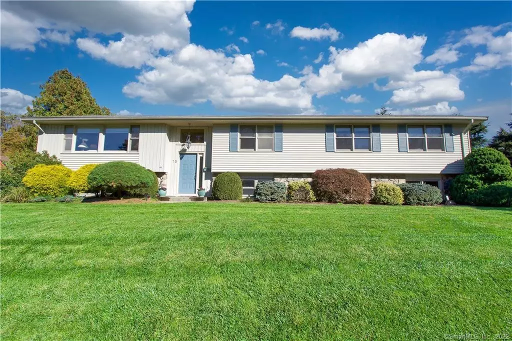 South Windsor, CT 06074,75 Mohegan Trail