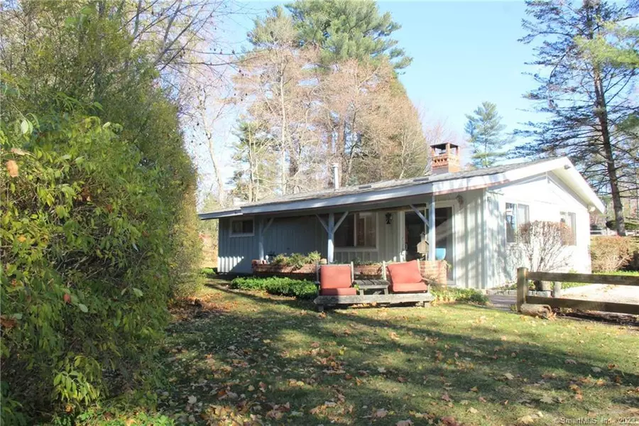 47 Island Trail, Morris, CT 06763