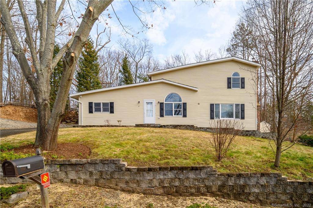 47 Valley View Lane, New Milford, CT 06776