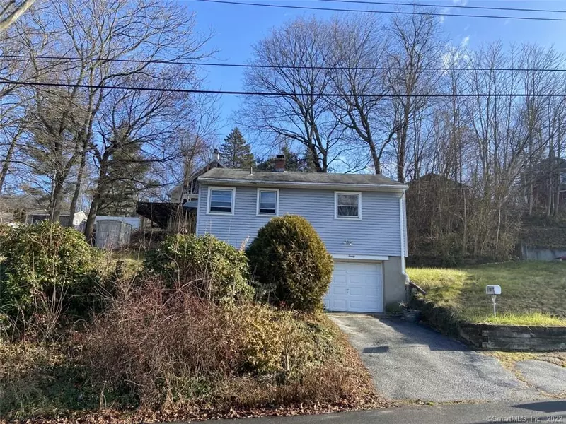 20 Pinecrest Avenue, Ansonia, CT 06401