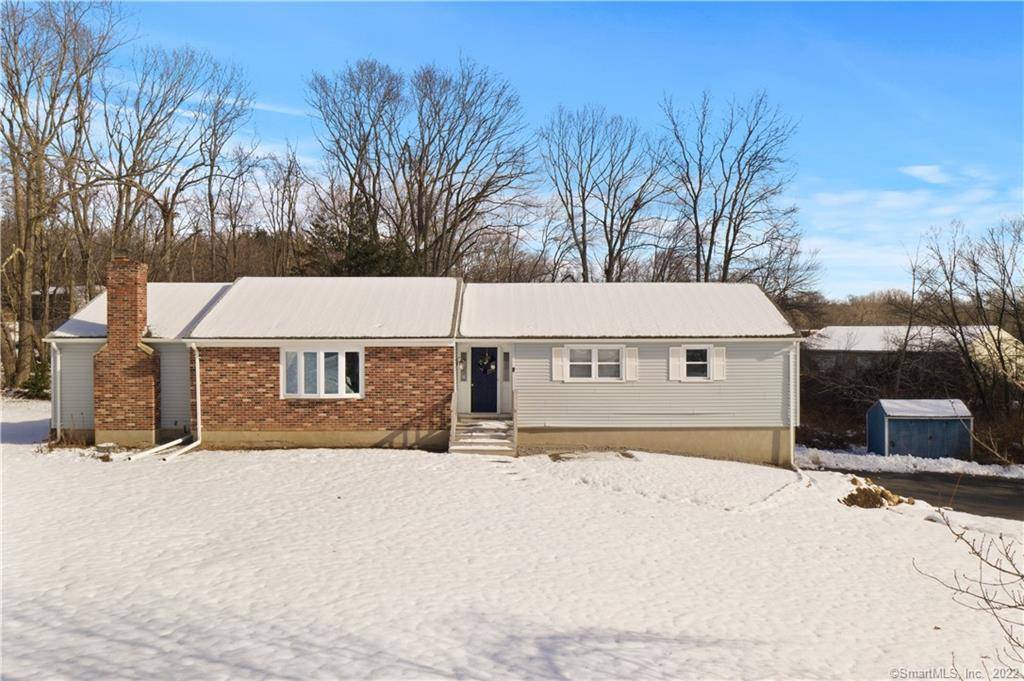 26 Pleasant Drive, Bethany, CT 06524