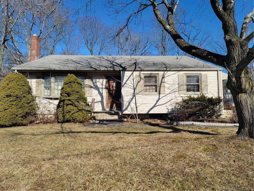 27 Hemlock Road, Branford, CT 06405