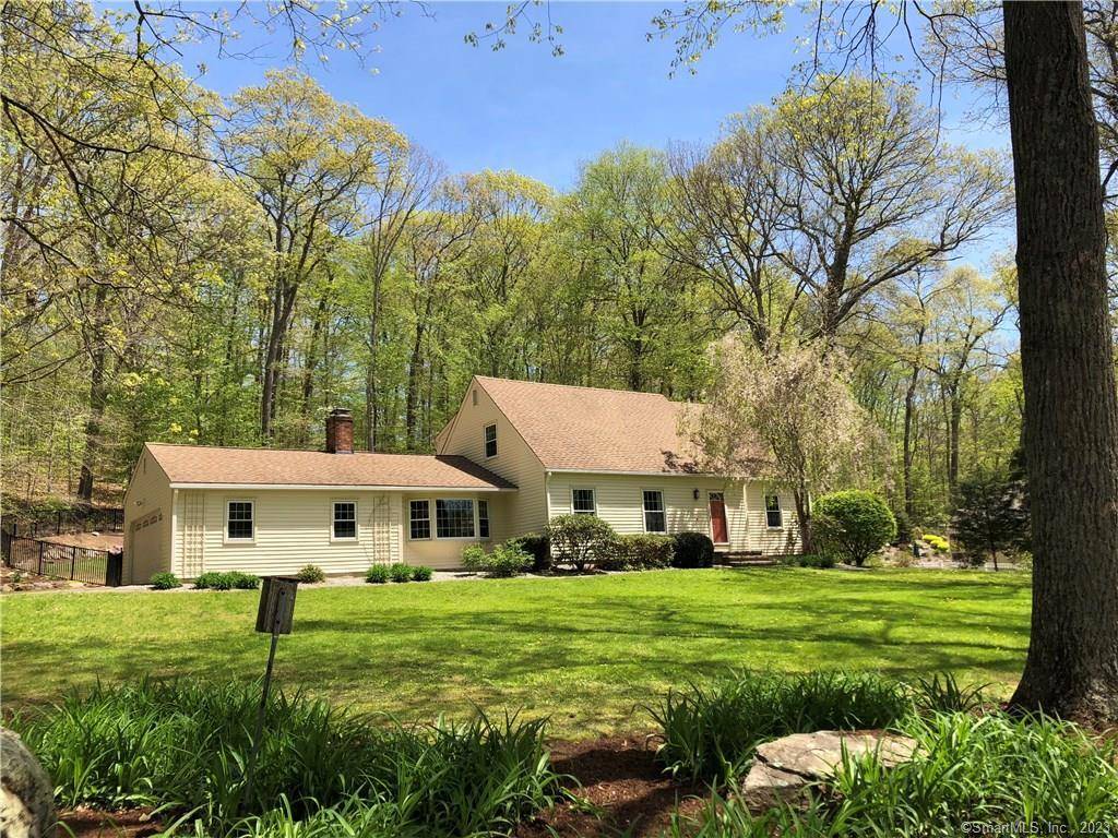 62 Fawn Brook Circle, Madison, CT 06443