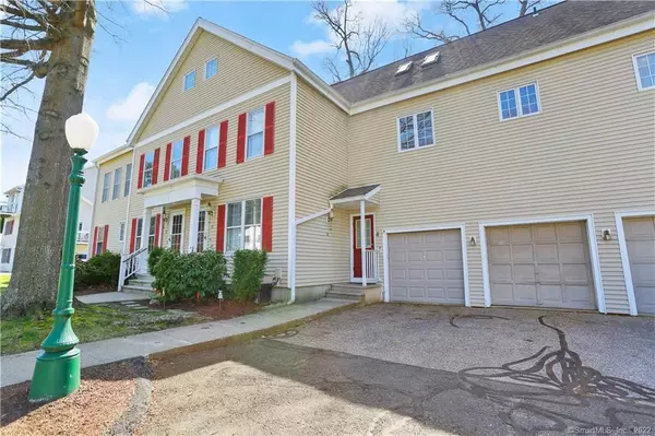 4 East Court #4, Derby, CT 06418