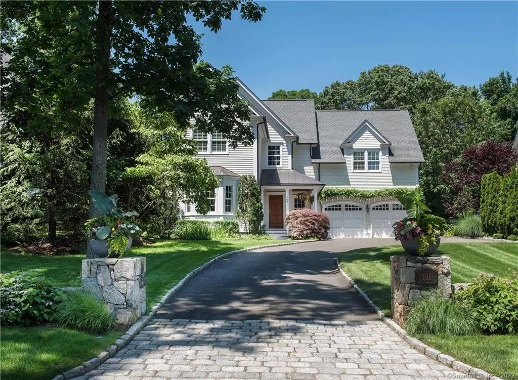 New Canaan, CT 06840,108 Oak Street