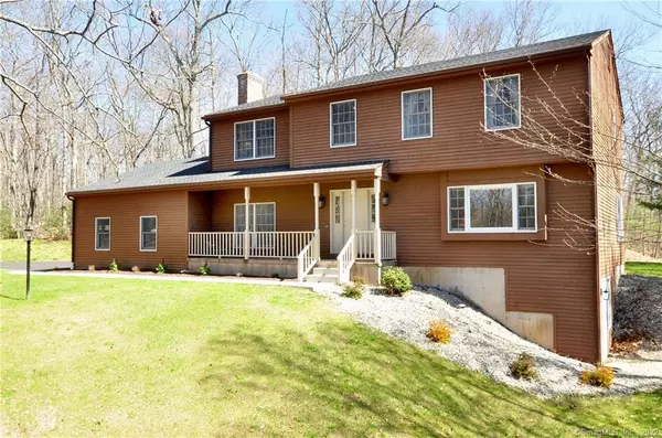 42 Pheasant Run, Granby, CT 06060