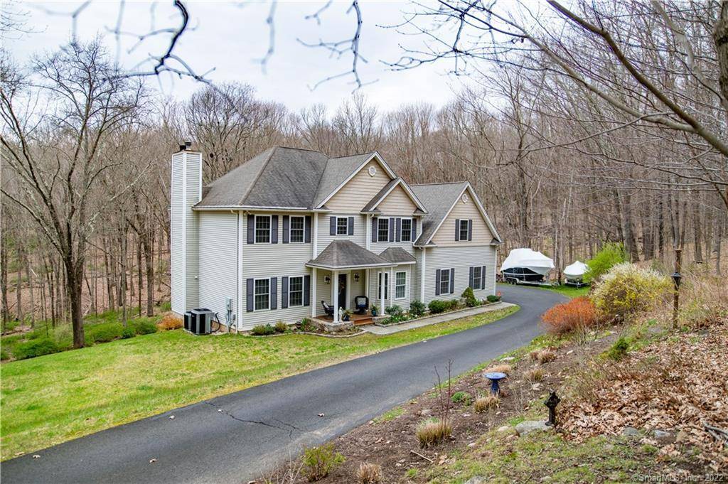 90 Town Farm Road, New Milford, CT 06776
