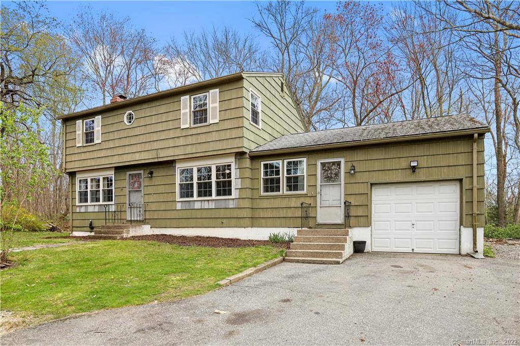 24 Laurel Leaf Drive, Ledyard, CT 06335