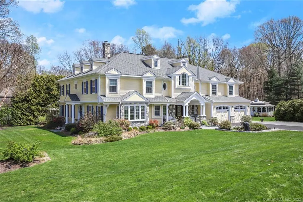 Trumbull, CT 06611,19 Ironwood Road