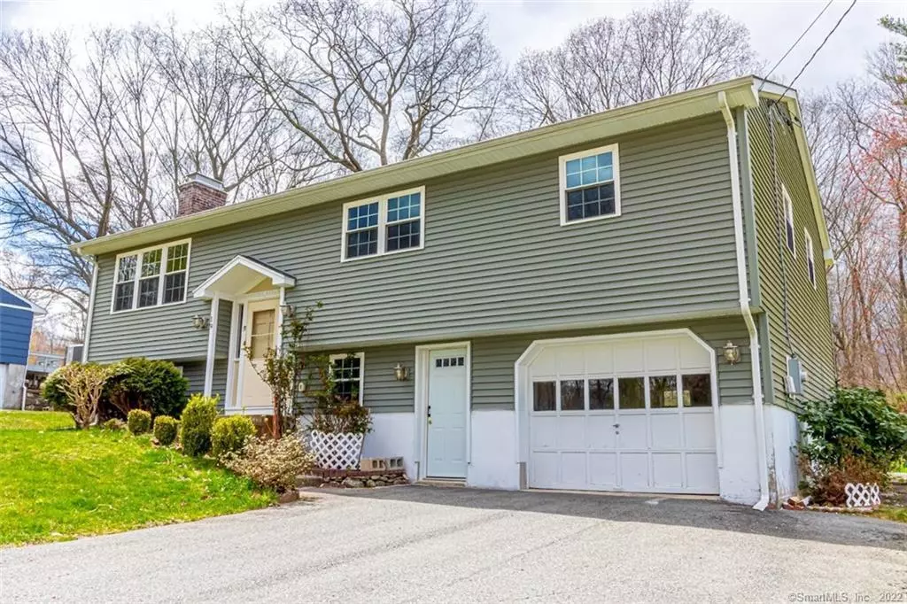 Montville, CT 06382,19 Porach Road