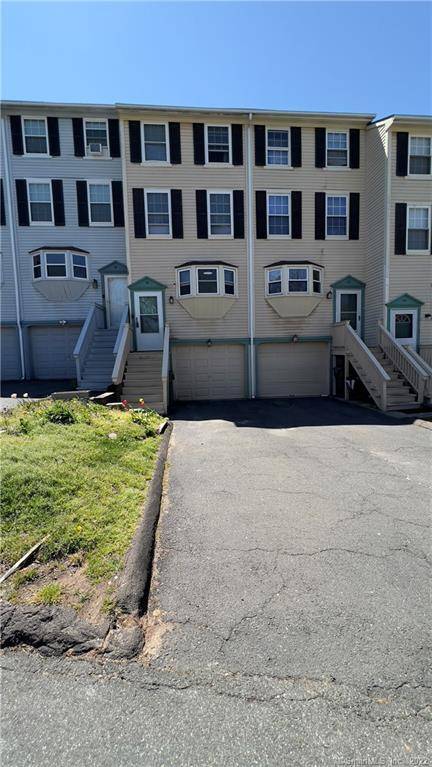 79 Rising Trail Drive #79, Middletown, CT 06457