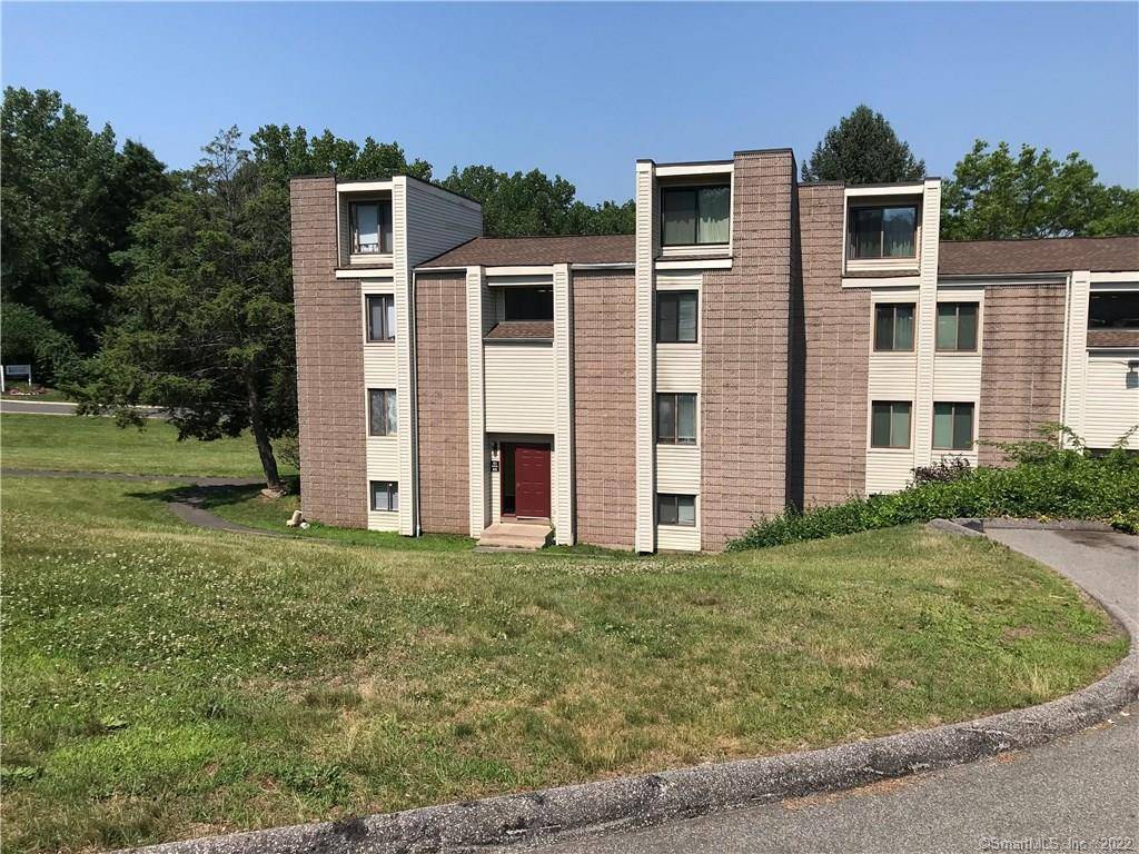 61 Burgundy Hill Lane #61, Middletown, CT 06457