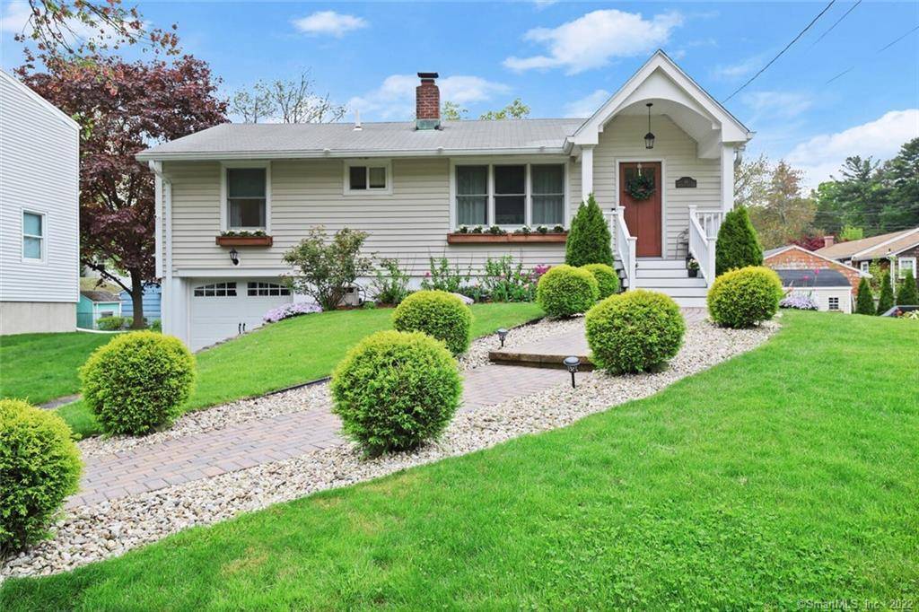 89 Bennett Street, Fairfield, CT 06825